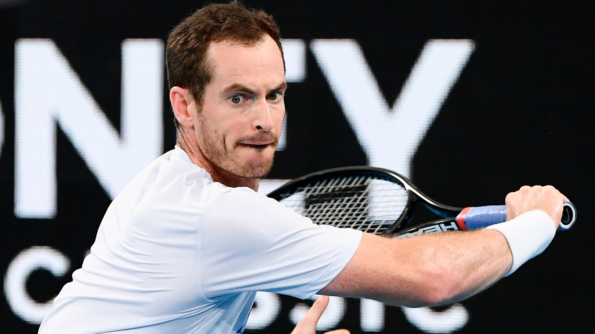 Murray Hunting his 47th Title as He Reaches Sydney Finals