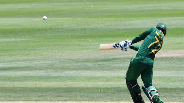 Shreyas Iyer takes brilliant diving catch to dismiss Rassie van der Dussen