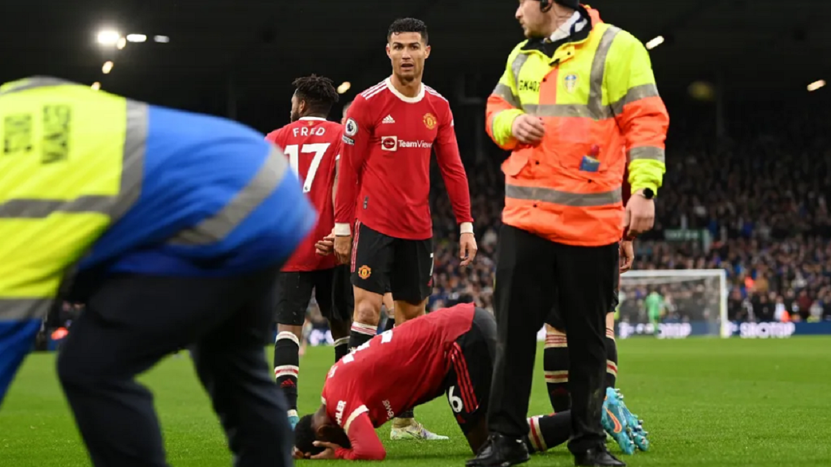 Rangnick Condemns Leeds After Coins Thrown on Him