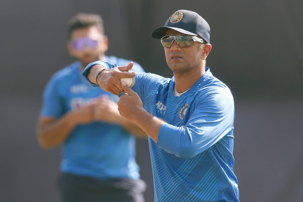 ‘Grip Is Too Wide Jam’: Harbhajan Singh gives bowling advice to Rahul Dravid